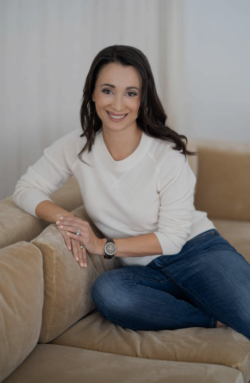 Sandra T.